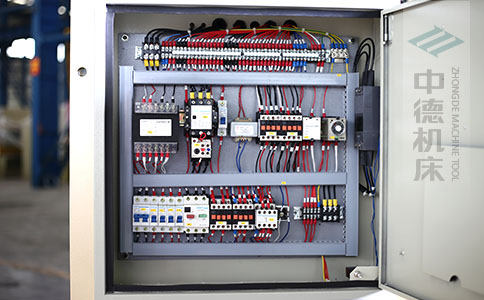 ZDS-832采用正品電氣元件，穩(wěn)定耐用壽命長.jpg